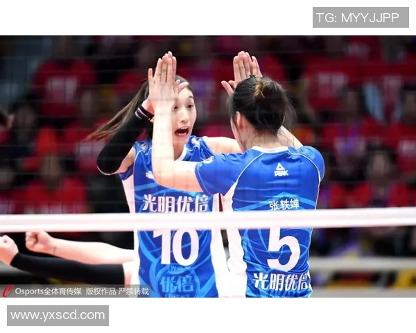 深圳网球队在钻石联赛中以70分稳居积分榜首位展现强劲实力