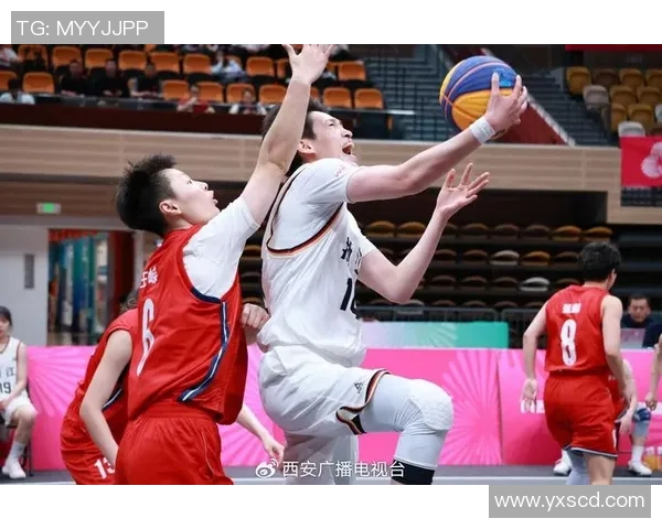 深入分析上海篮球队中路突破战术的优势与应用策略 深入分析上海篮球队中路突破战术的优势与应用策略